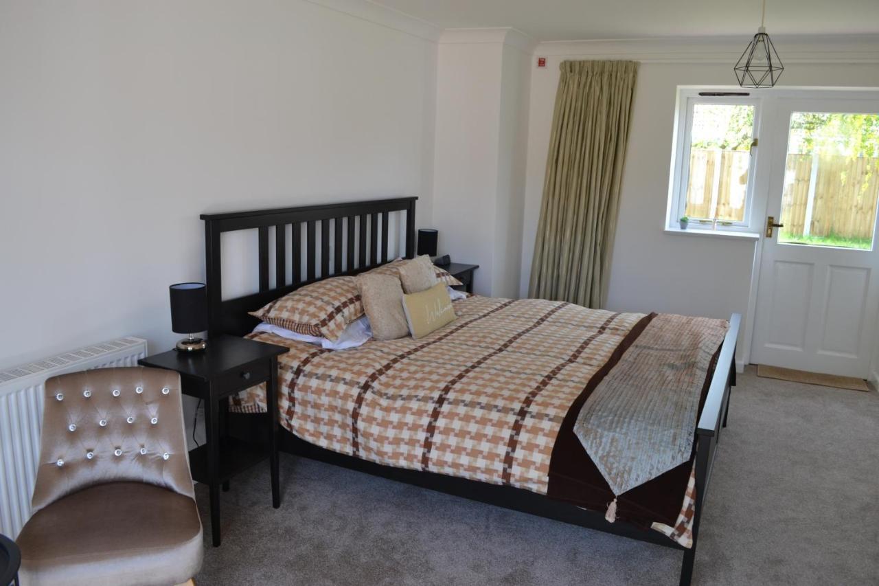 Number 6 - Lytton Tree Lodge, Reydon, Southwold Eksteriør bilde
