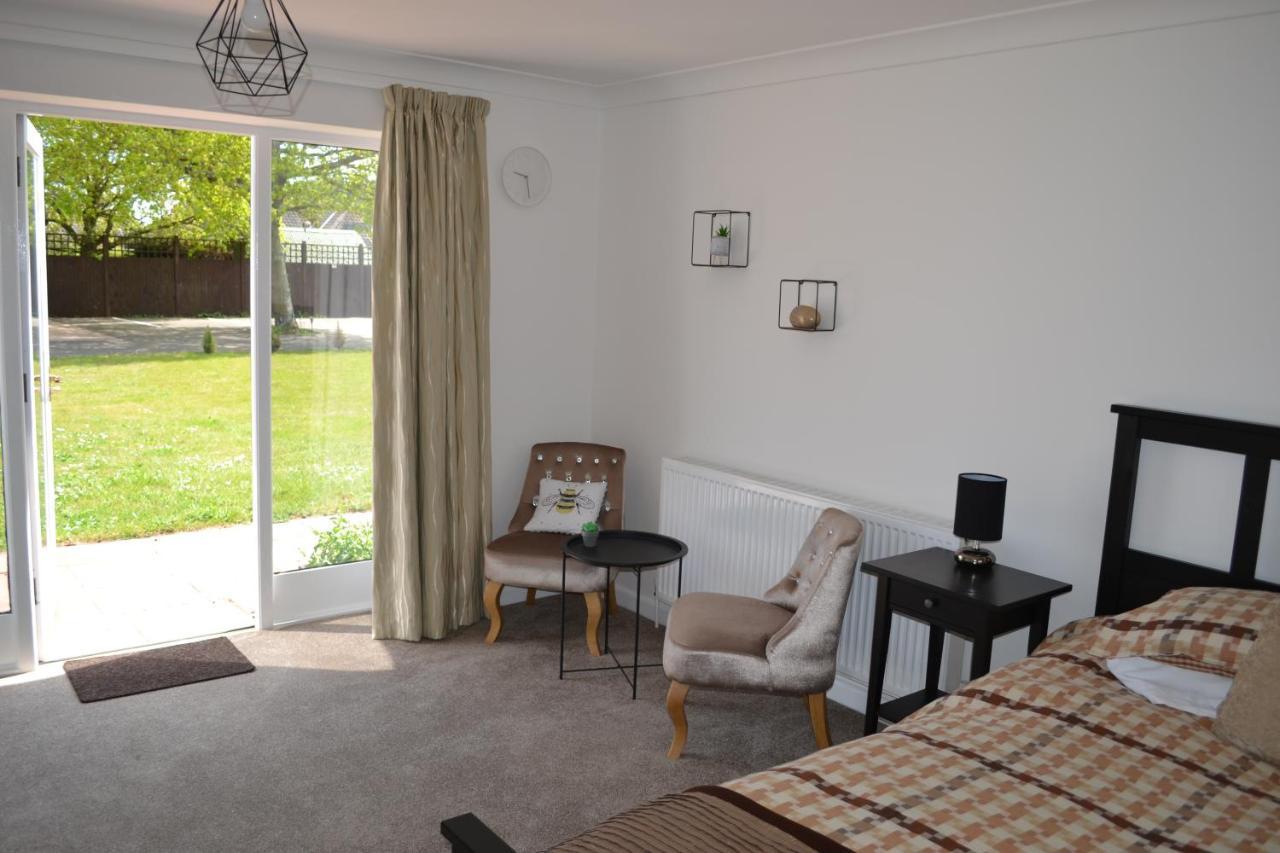 Number 6 - Lytton Tree Lodge, Reydon, Southwold Eksteriør bilde