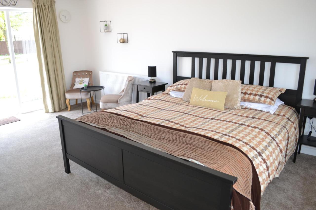 Number 6 - Lytton Tree Lodge, Reydon, Southwold Eksteriør bilde
